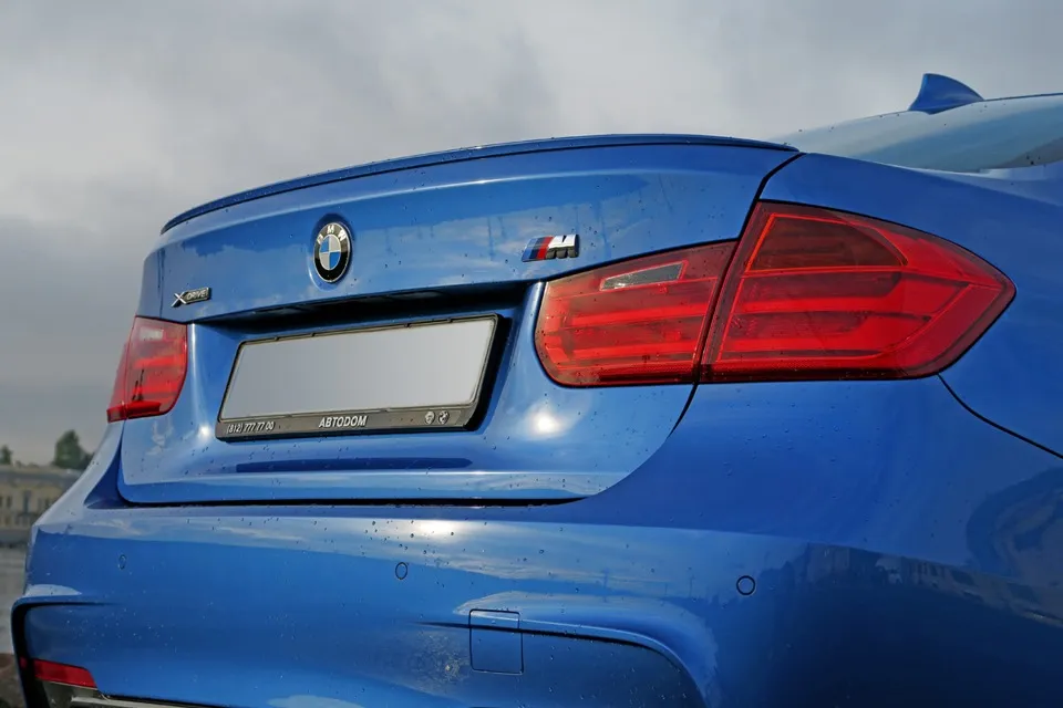 Eleron portbagaj pentru BMW F30  thumbnail 2